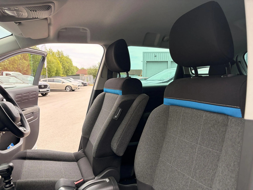 Citroen C3 Aircross Flair White #20