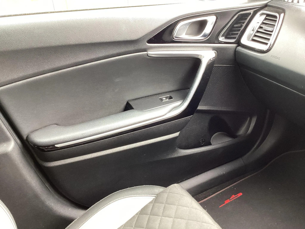 Kia Proceed Estate 1.6 T-gdi Gt Shooting Brake Dct Euro 6 Ss Black #33
