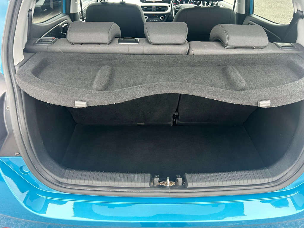 Hyundai I10 1.0 Se Connect Hatchback Euro 6 Blue #9