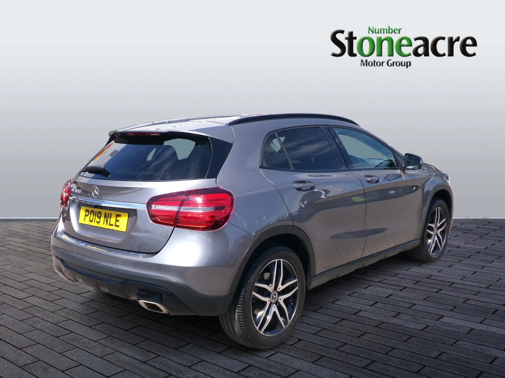 Mercedes-Benz GLA Class 1.6 Gla180 Urban Edition Euro 6 Ss Grey #3