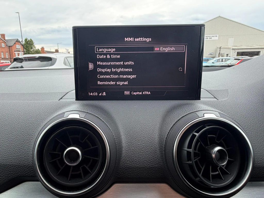 Audi Q2 35 1.5 Tfsi 150 S Line S Tronic 2Wd Comfort An Grey #31