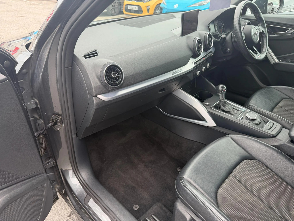 Audi Q2 35 1.5 Tfsi 150 S Line S Tronic 2Wd Comfort An Grey #10