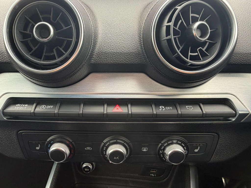 Audi Q2 35 1.5 Tfsi 150 S Line S Tronic 2Wd Comfort An Grey #39