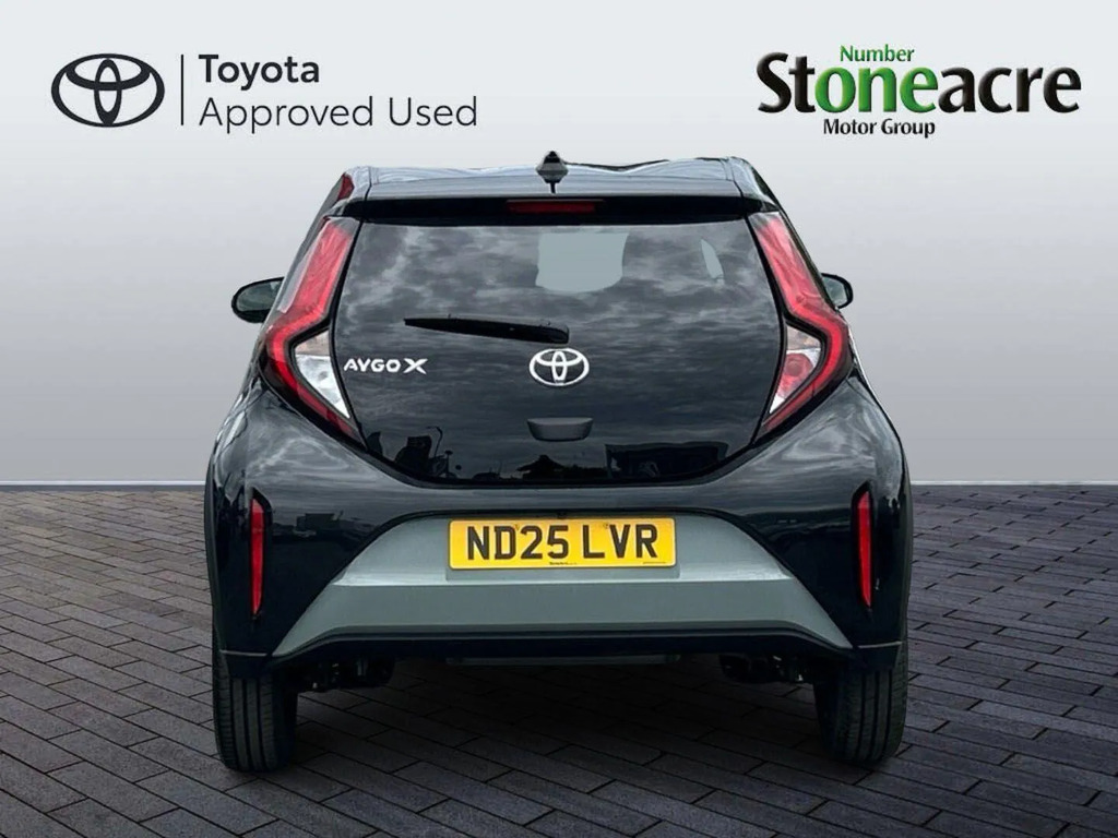Toyota Aygo X 1.0 Vvt-i Edge #4