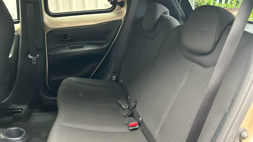 Toyota Aygo X 1.0 Vvt-i Pure Grey #16