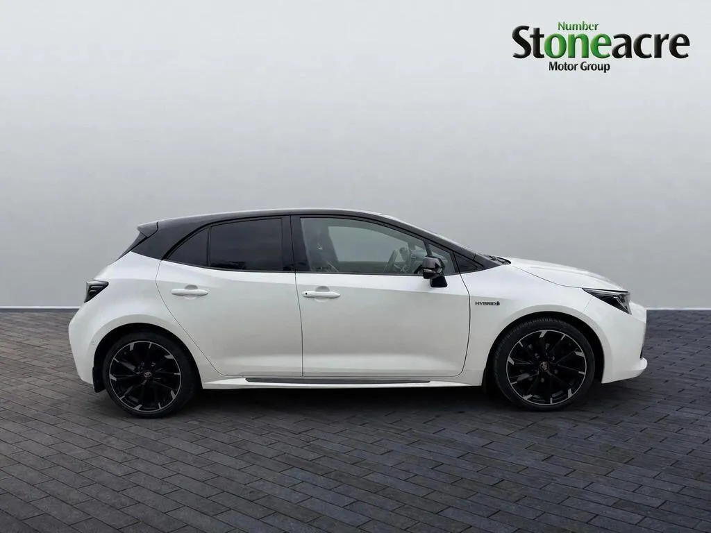 Toyota Corolla 1.8 Vvt-i Hybrid Gr Sport FV21XCJ #2