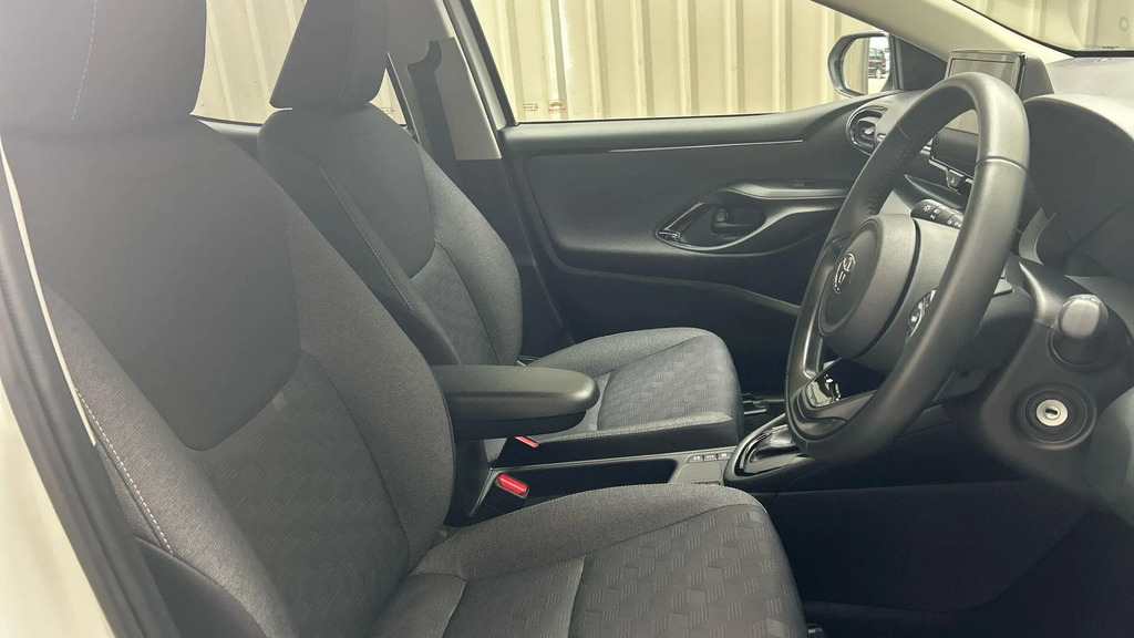 Toyota Yaris 1.5 Vvt-h Icon E-cvt Euro 6 Ss Silver #15
