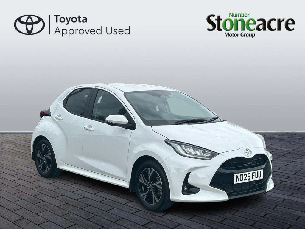 Toyota Yaris 1.5 Hybrid Design Cvt 