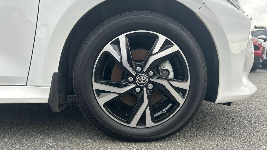 Toyota Yaris 1.5 Vvt-h Icon E-cvt Euro 6 Ss Silver #19
