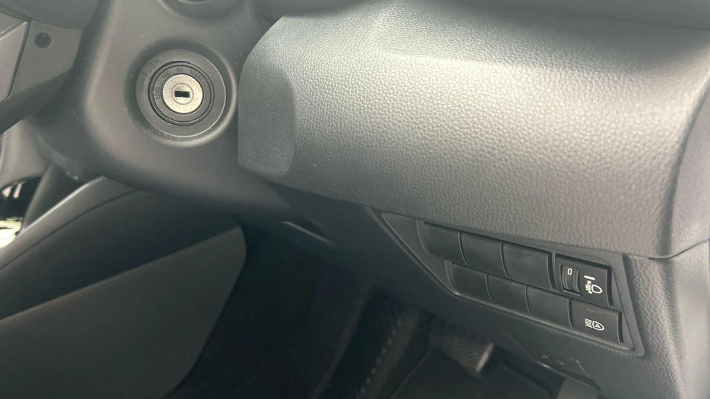 Toyota Yaris 1.5 Vvt-h Icon E-cvt Euro 6 Ss Silver #33