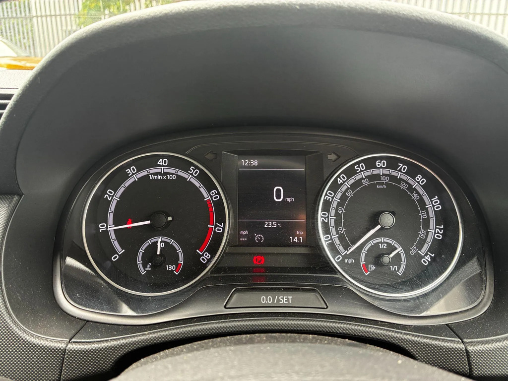Skoda Fabia 1.0 Tsi Se Estate White #16