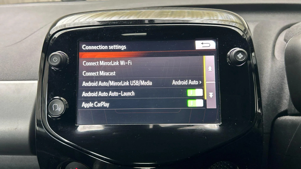Toyota Aygo 1.0 Vvt-i X-trend Tss X-shift - 2021 71 Silver #25