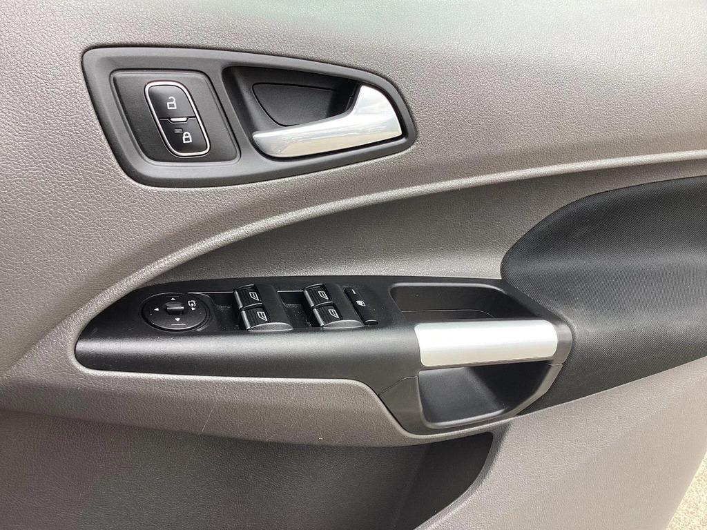Ford Grand Tourneo Connect 1.5 Ecoblue 120 Titanium Blue #24