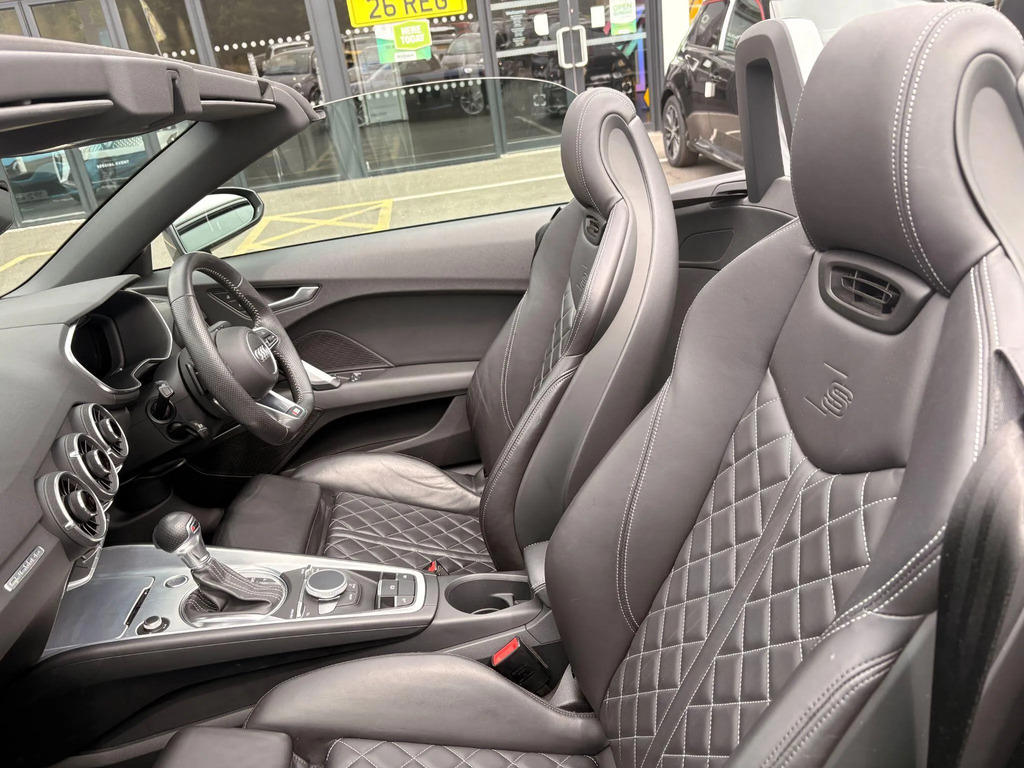 Audi TT 2.0 Tfsi Sport Roadster Euro 6 Black #32