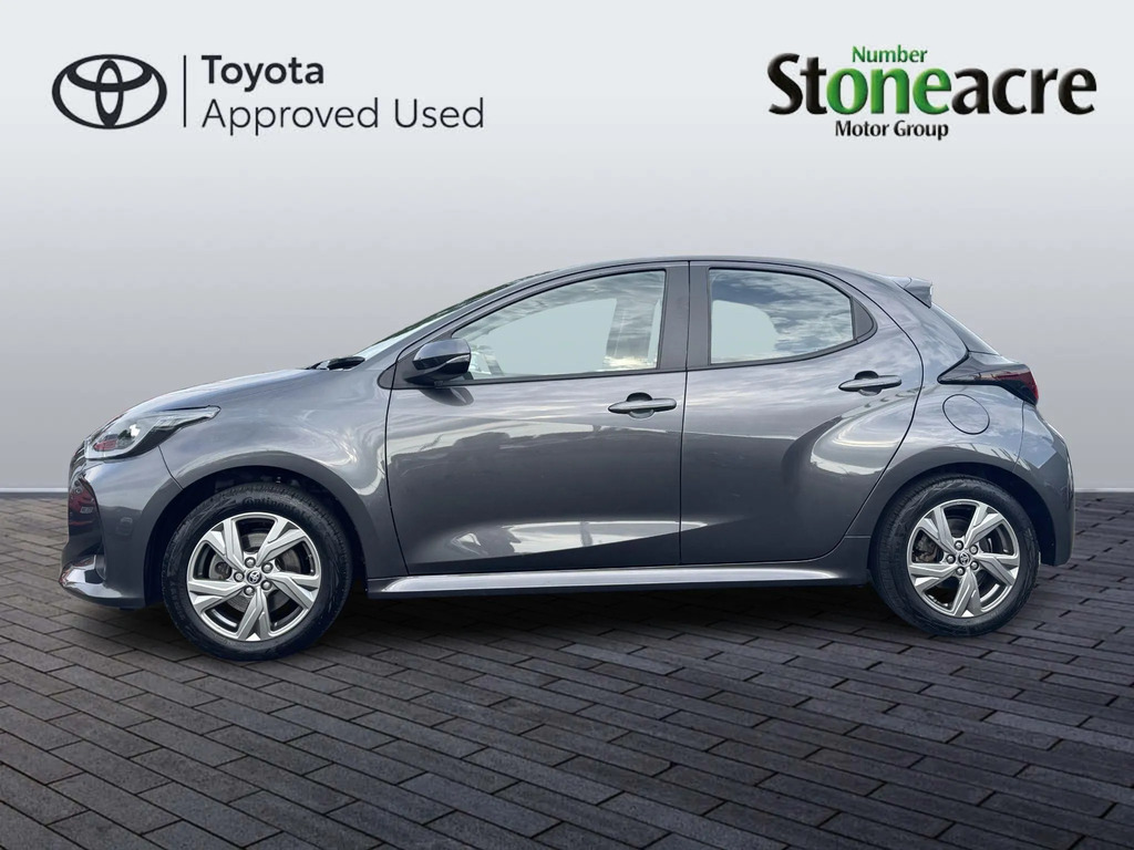 Toyota Yaris 1.5 Hybrid Icon NU74EXF #6