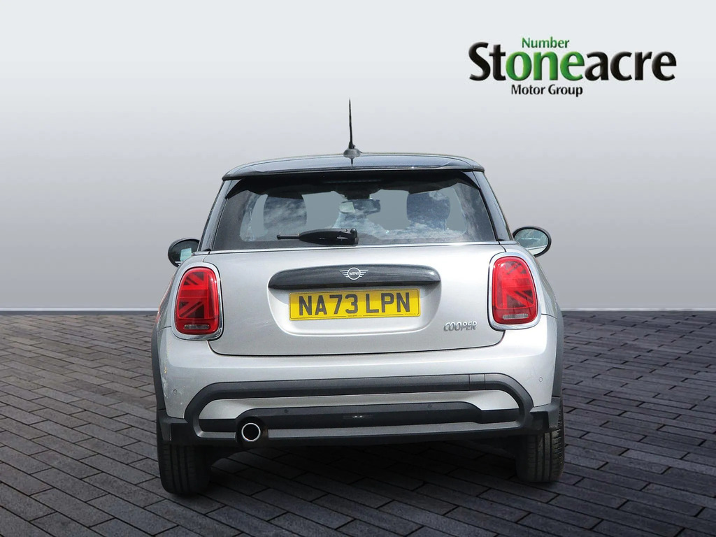 Mini Hatch 1.5 Cooper Classic Steptronic Euro 6 Ss NA73LPN #4