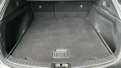 Toyota Corolla 1.8 Vvt-i Hybrid Design Cvt Panoramic Roof White #18