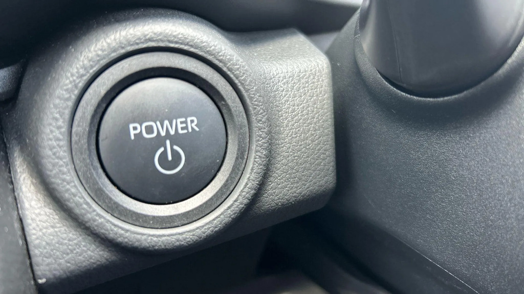 Toyota C-Hr 77Kwh Design Suv 224 Ps Grey #38