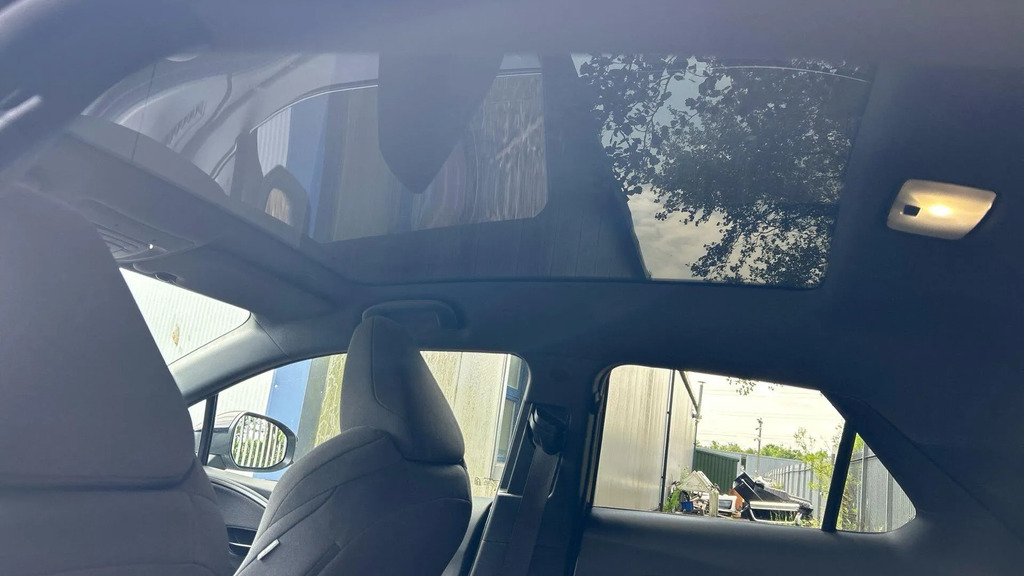 Toyota C-Hr 77Kwh Design Suv 224 Ps Grey #22