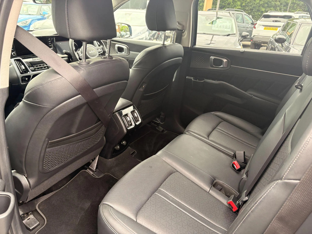 Kia Sorento 1.6 H T Gdi 4 Suv Hybrid Awd Ss Black #16