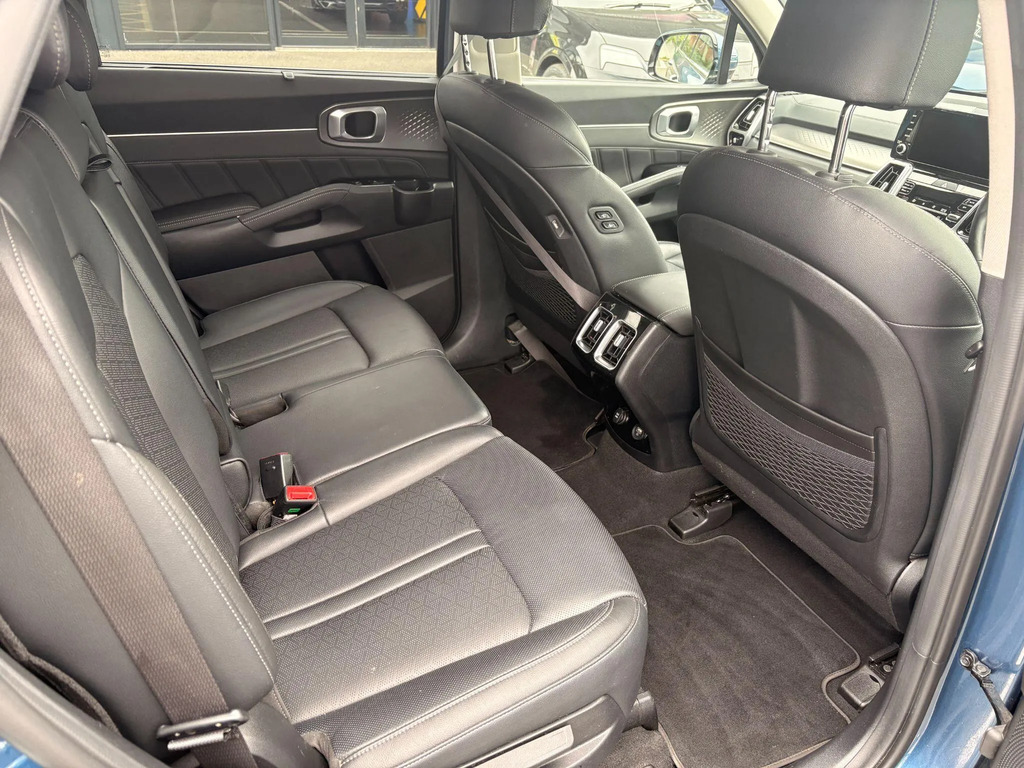 Kia Sorento 1.6 H T Gdi 4 Suv Hybrid Awd Ss Black #17