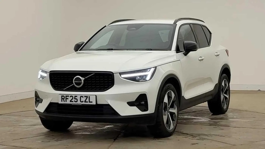 Volvo XC40 2.0 B4p Plus Dark  #3