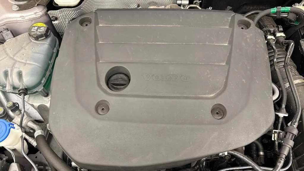 Volvo XC40 B4 P Ultra Dark Sunroof, Harmankardon Sound, 3 Blue #22