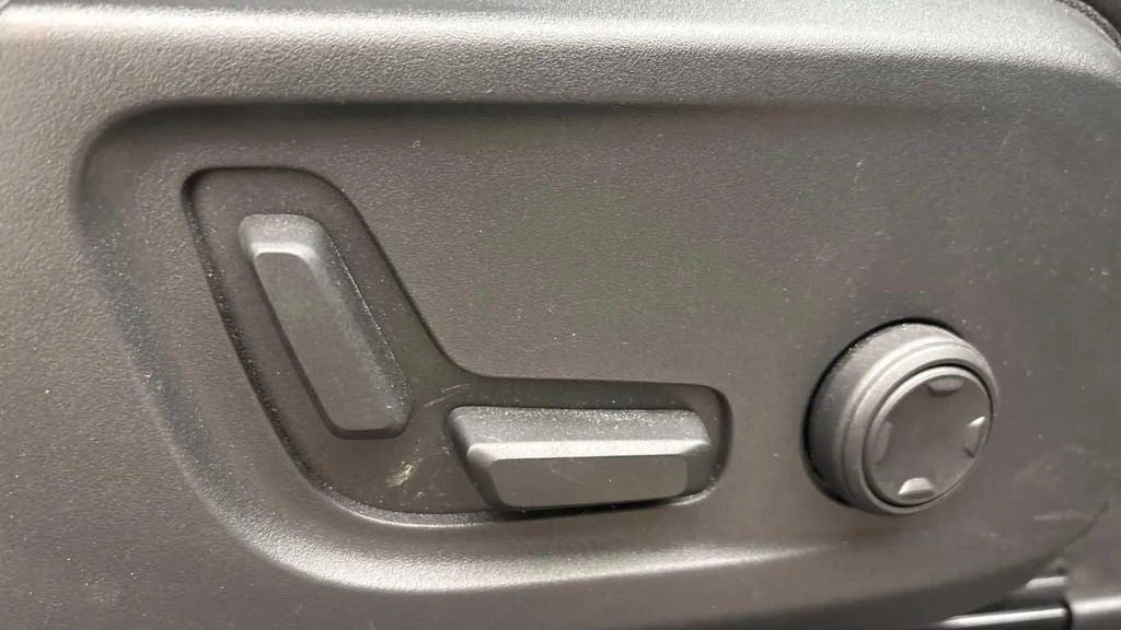 Volvo XC40 B4 P Ultra Dark Sunroof, Harmankardon Sound, 3 Blue #18