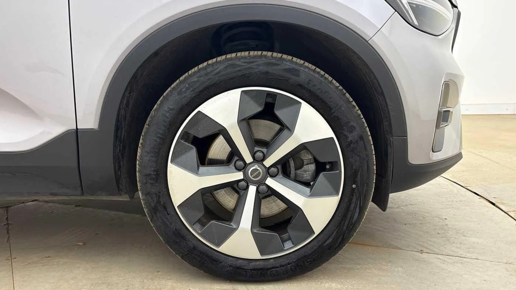 Volvo XC40 B4 P Ultra Dark Sunroof, Harmankardon Sound, 3 Blue #23