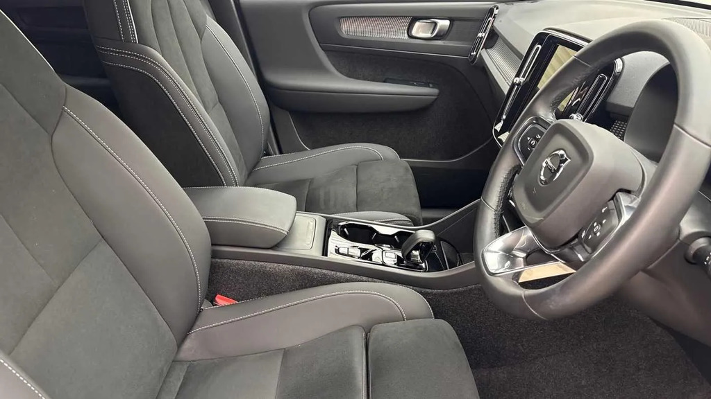 Volvo XC40 B4 P Ultra Dark Sunroof, Harmankardon Sound, 3 Blue #11