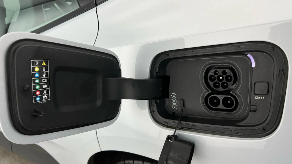 Polestar 4 Polestar 4 Estate 200Kw 100Kwh Lr Single Motor Plu Grey #30