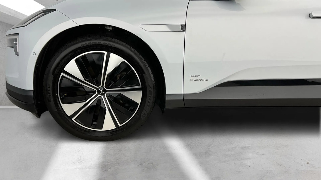 Polestar 4 Polestar 4 Estate 200Kw 100Kwh Lr Single Motor Plu Grey #26