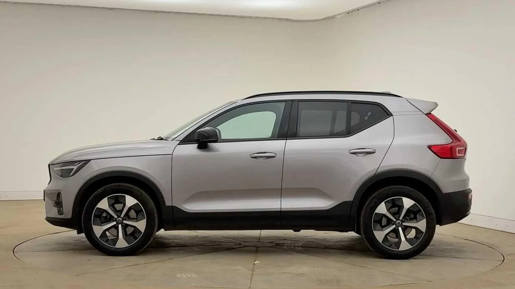 Volvo XC40 2.0 B3p Plus Dark  #5