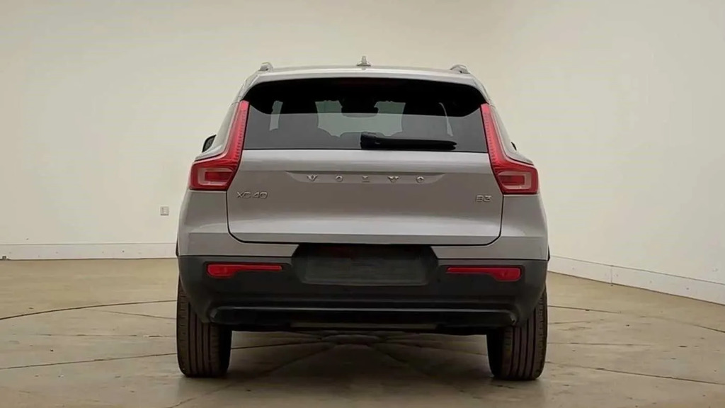 Volvo XC40 2.0 B3p Plus Dark  #6