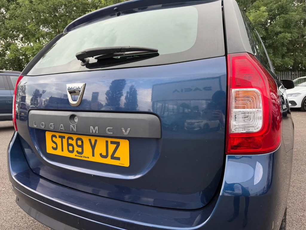 Dacia Logan 1.5 Blue Dci Essential White #9
