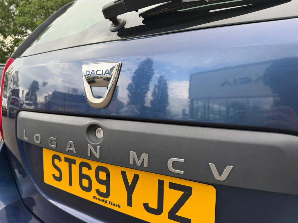 Dacia Logan 1.5 Blue Dci Essential White #11