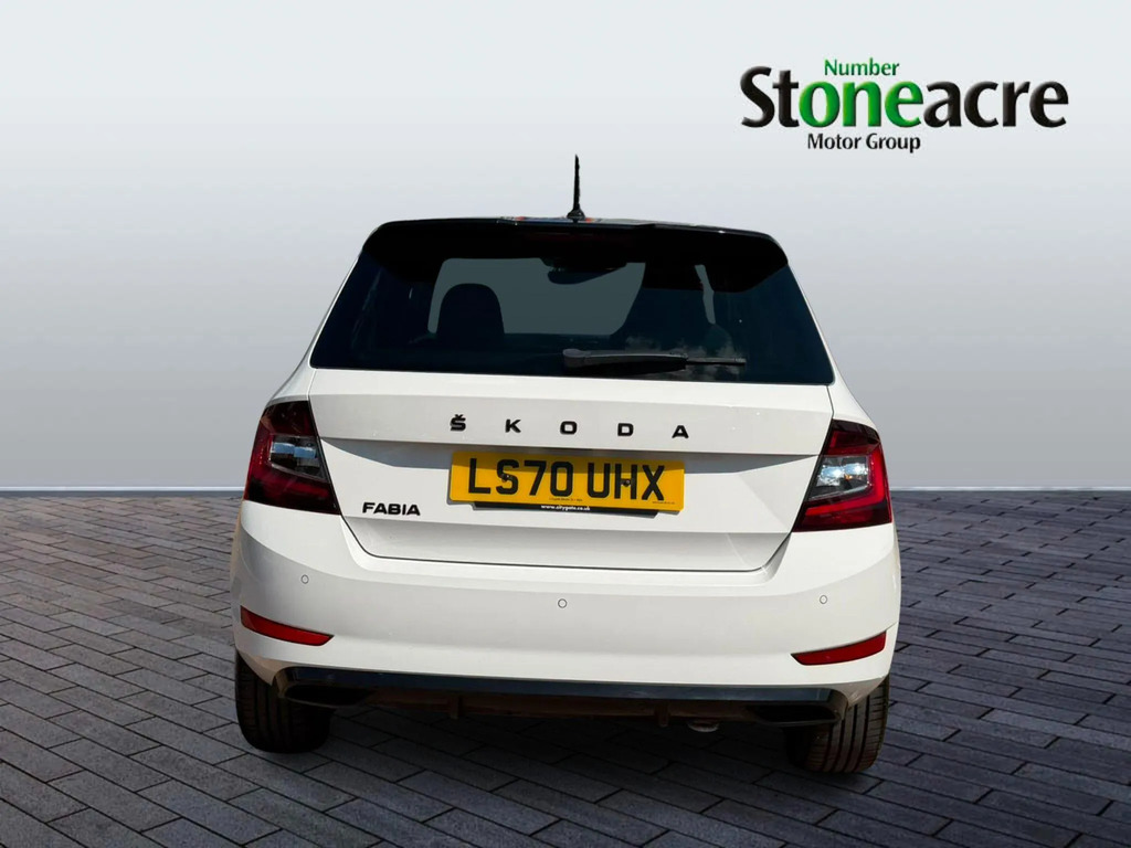 Skoda Fabia 1.0 Mpi Colour Edition Cwvehiclemarketing White #7