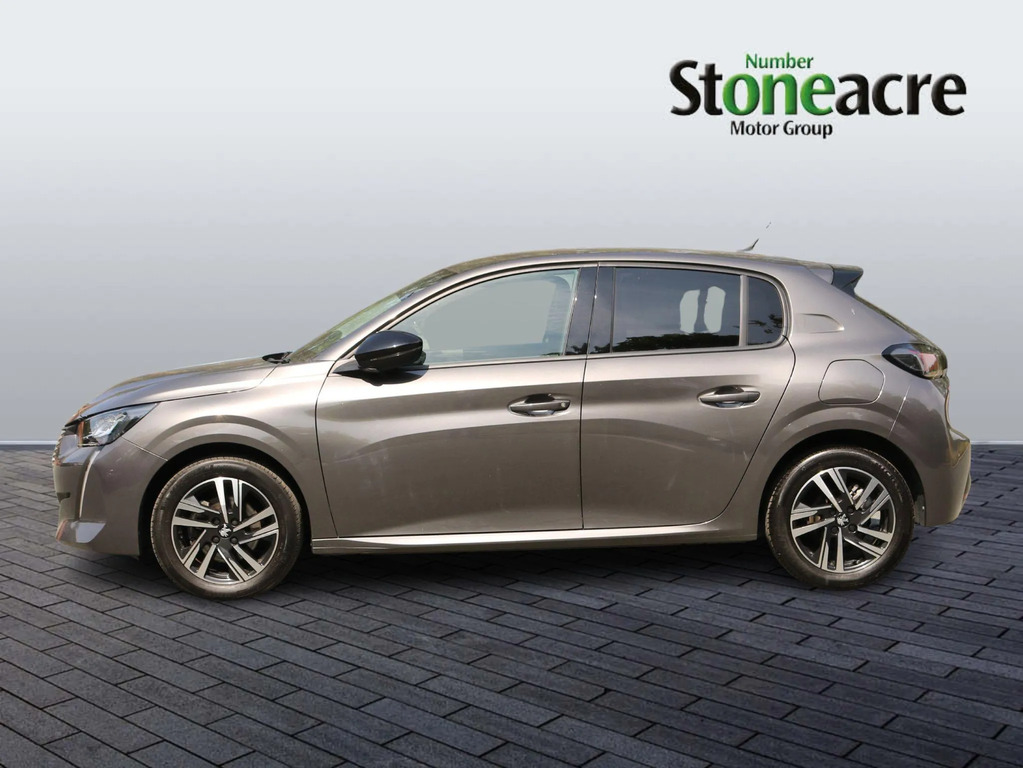 Peugeot 208 1.2 Puretech Allure Premium Hatchback #6