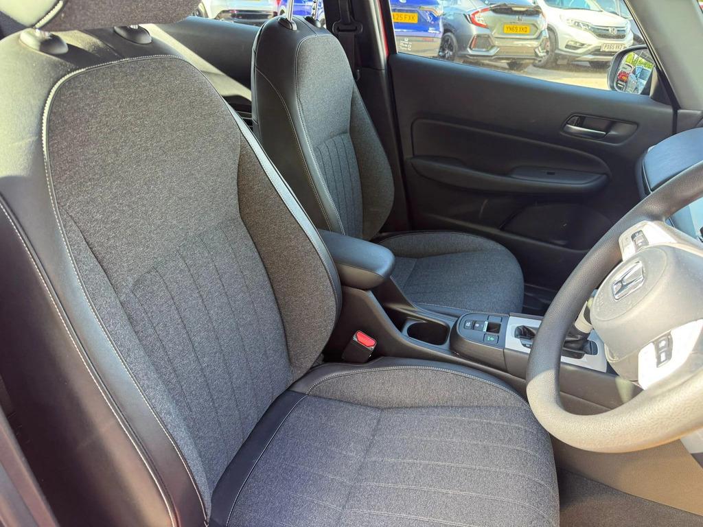 Honda Jazz 1.5 H I-mmd Crosstar Ex Ecvt Euro 6 Ss Red #13