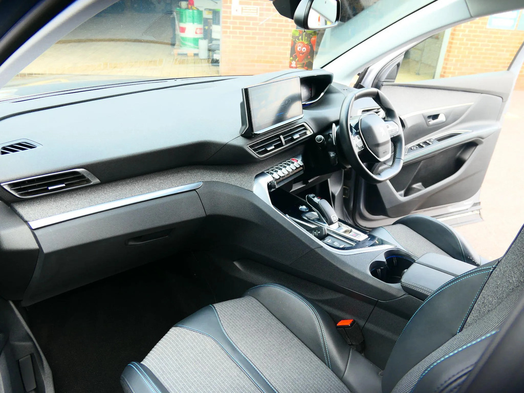 Peugeot 5008 1.5 Bluehdi Gt Premium Eat8 White #10
