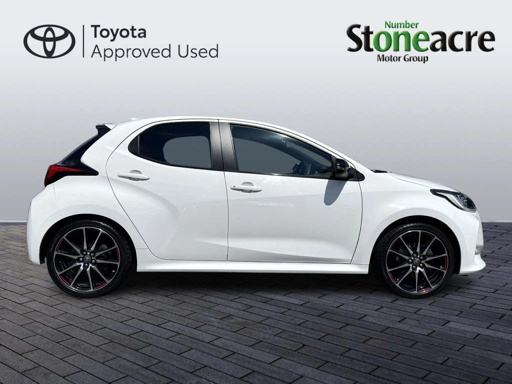 Toyota Yaris 1.5 Hybrid Gr Sport Cvt  #2