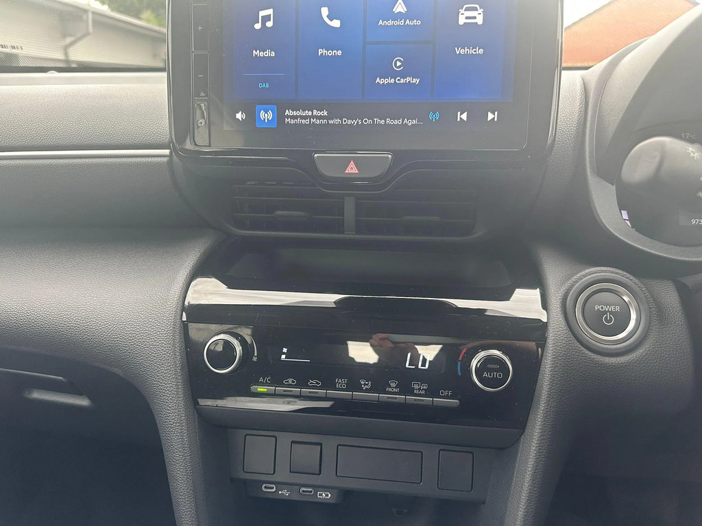 Toyota Yaris Cross 1.5 Vvt-h Icon Suv Hybrid E-cvt Euro 6 #3