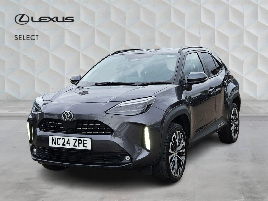 Toyota Yaris Cross Suv White #7
