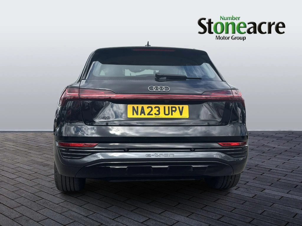 Audi Q8 e tron 50 Sport Quattro #4
