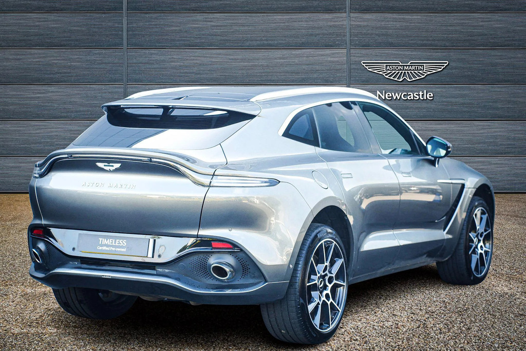 Aston Martin DBX V8 550 Silver #6