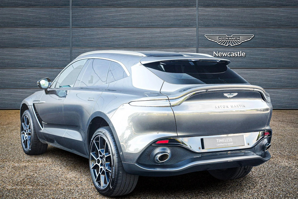 Aston Martin DBX V8 550 Silver #4