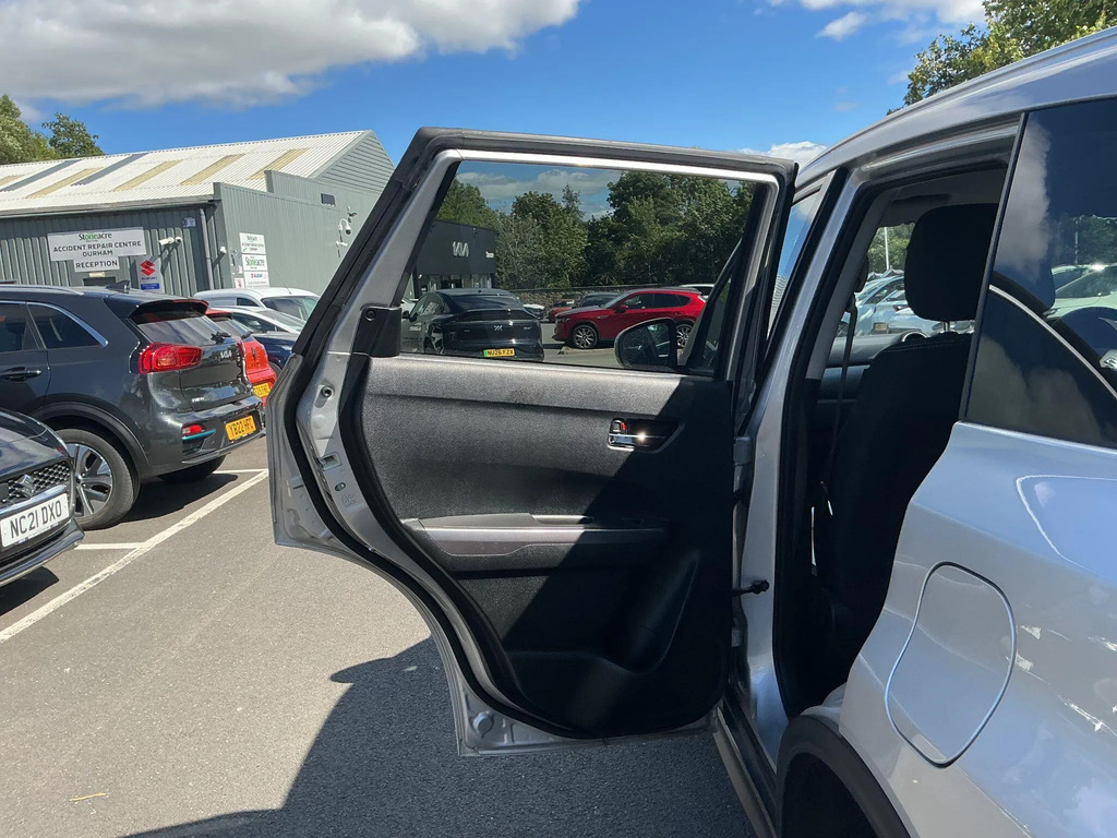 Suzuki Vitara 1.4 Boosterjet Mhev Sz T Suv Hybrid Man White #21
