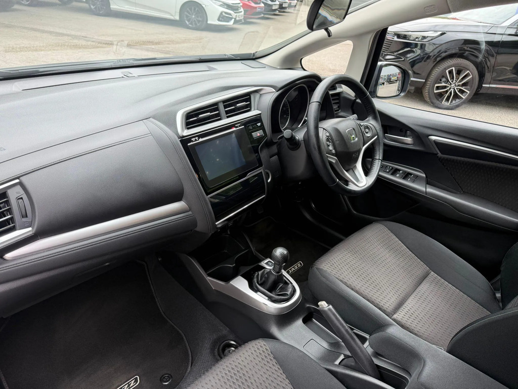 Honda Jazz 1.3 I-vtec Se - Motd To May 2027, 2 Keys, Fro Silver #11