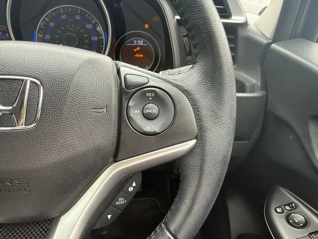 Honda Jazz 1.3 I-vtec Se - Motd To May 2027, 2 Keys, Fro Silver #19
