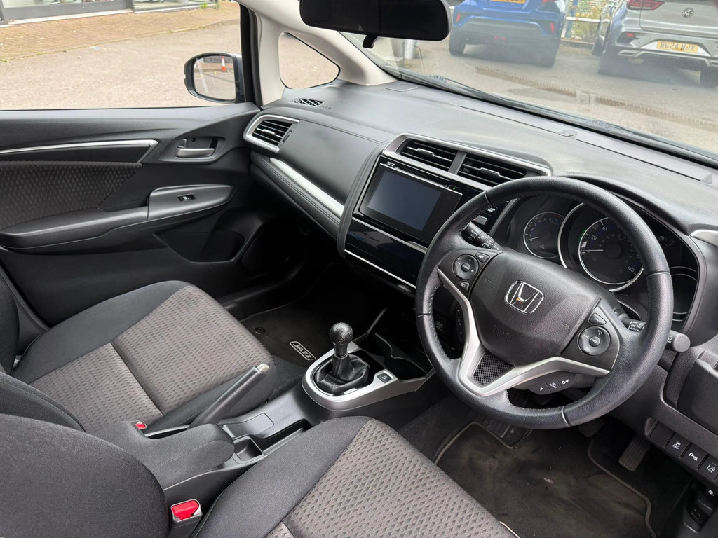 Honda Jazz 1.3 I-vtec Se - Motd To May 2027, 2 Keys, Fro Silver #10
